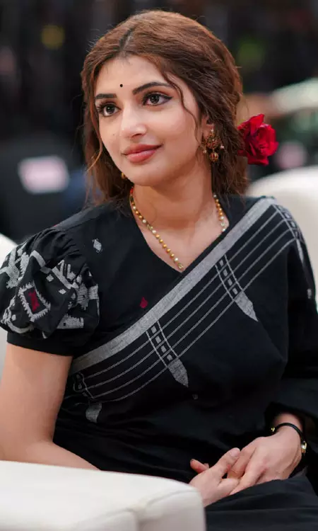 Sreeleelas Timeless Black Saree Magic at Parasakthi Event