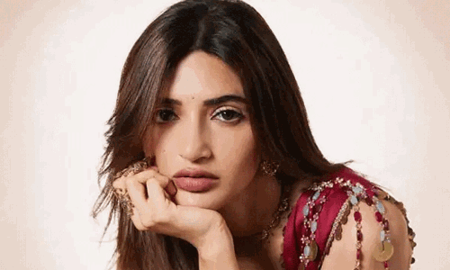 శ్రీలీల ప్లాన్ మార్చక తప్పట్లేదా..?