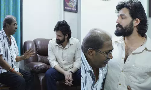 మూడు జనరేషన్ల అభిమానం.. సీనియర్ ఫ్యాన్ ఇంట్లో అఖిల్ సందడి