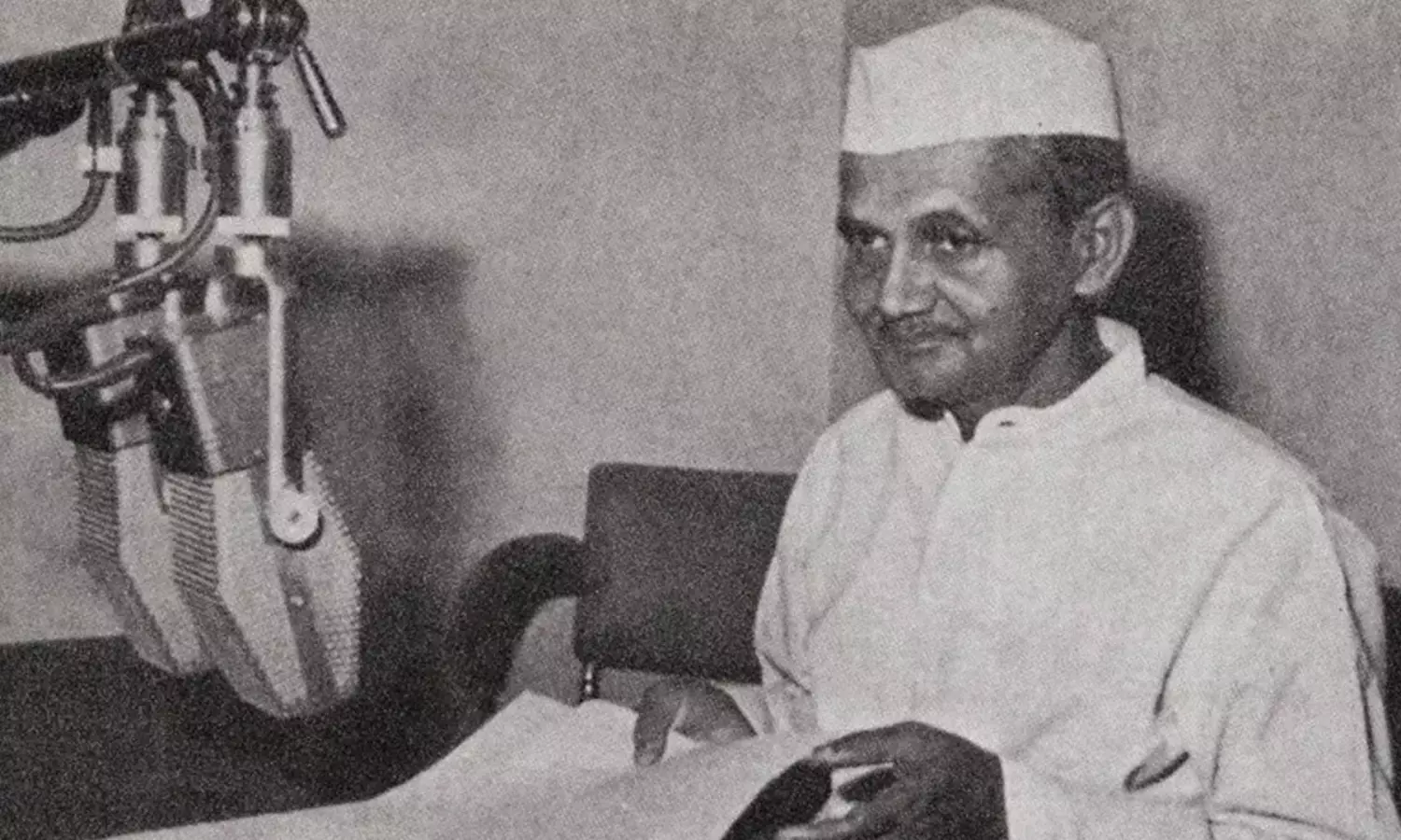 మాజీ ప్రధాని మిస్టీరియస్ డెత్....