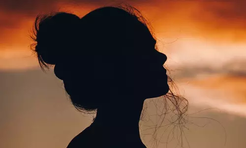 బ‌యోపిక్స్ కోసం ఎదురు చూస్తోన్న హీరోయిన్