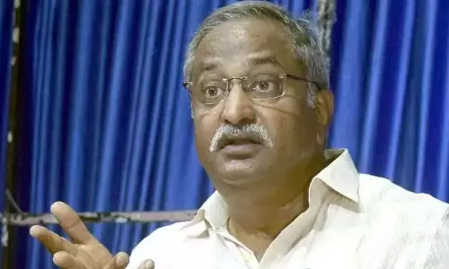 ఏపీలో త్వరలో కొత్త రాజకీయ పార్టీ.. మాజీ ఐపీఎస్ సంచలనం!