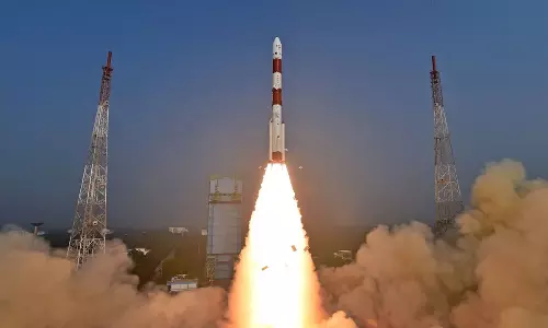 ఇస్రో ప్రయోగంలో ఊహించని అంతరాయం.. నాలుగో దశలో తెగిపోయిన బంధం