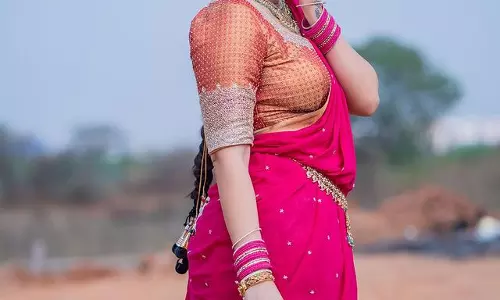 Anasuya Bharadwaj Never Fails To Impress With Her Style