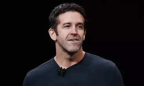 యాపిల్ తదుపరి వారసుడిగా హార్డ్‌వేర్ మాస్టర్!