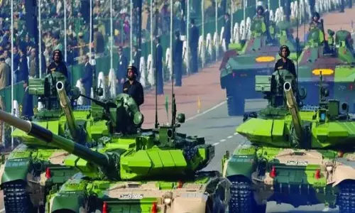 బడ్జెట్ లో రక్షణ రంగానికి పెద్ద  నంబర్...మ్యాటర్ క్లియర్