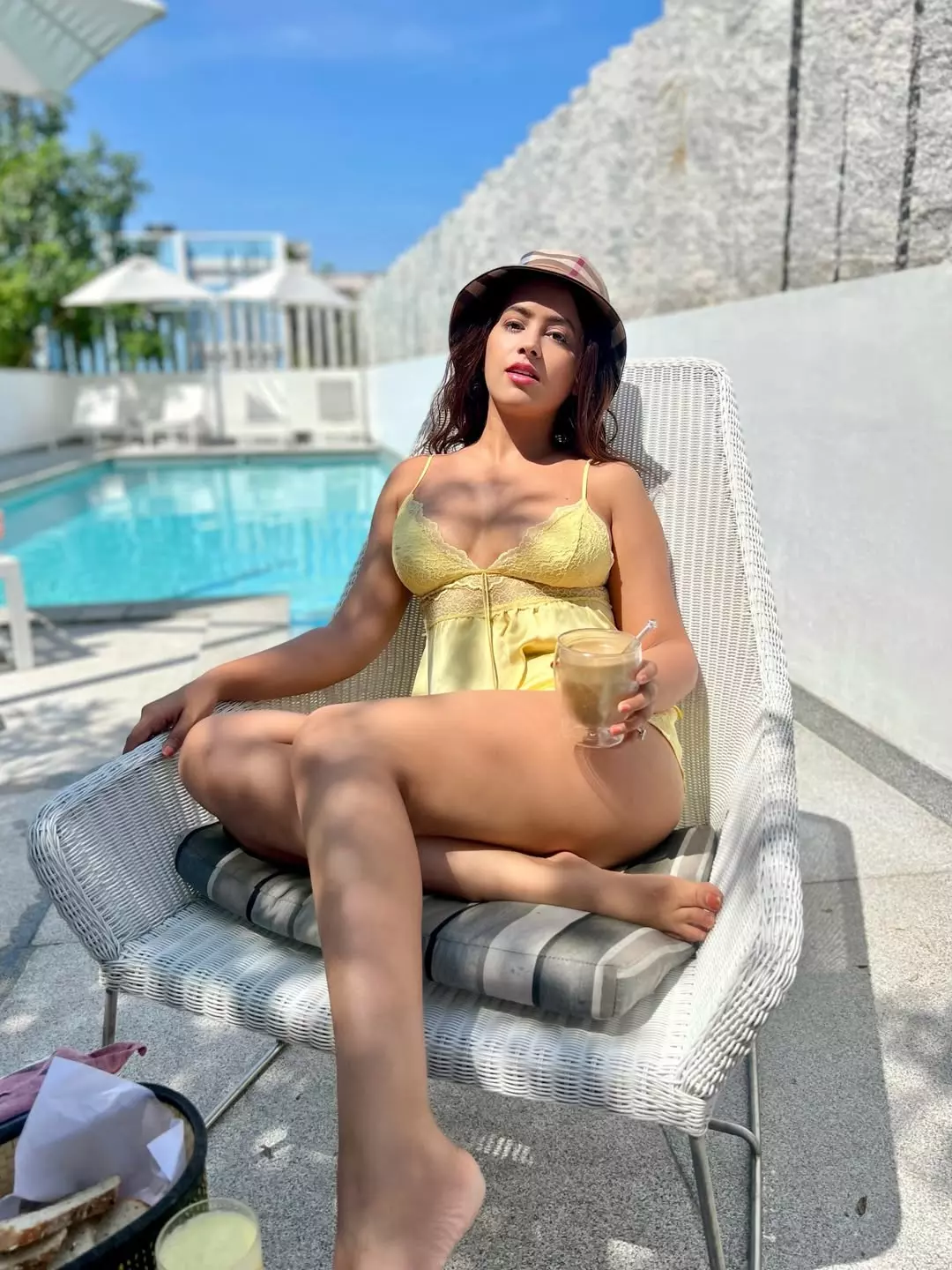 Shobita Rana’s Poolside Style Steals Attention Shobita Rana’s Poolside Style Steals Attention