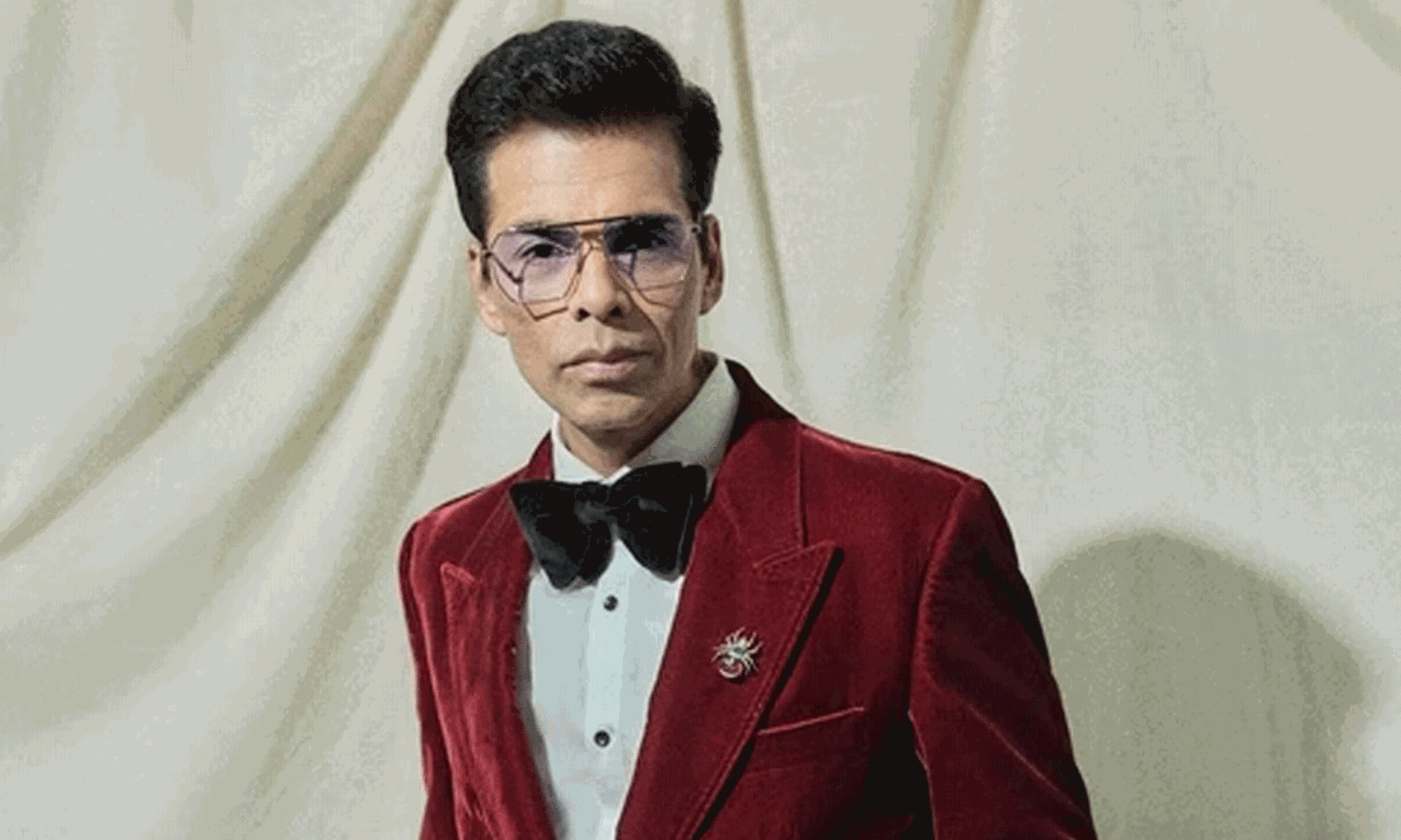 నువ్వు హీరో ఏంట్రా అని ఎగా దిగా చూసింది!