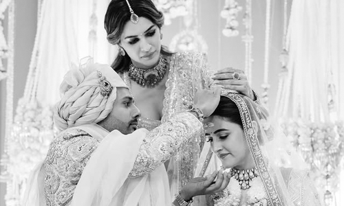 ట్రేండింగ్  : కృతి సనన్ చెల్లి నుపుర్ స‌నోన్ పెళ్లి ఫొటోస్