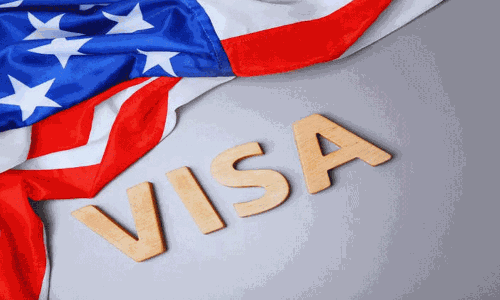 ల‌క్ష మంది వీసాలు ర‌ద్దు చేసిన ట్రంప్.. ప్ర‌పంచానికి మ‌రో షాక్