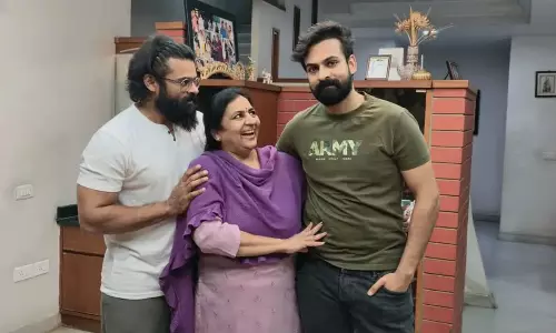 యంగ్ హీరో బ‌ర్త్ డే కు కూడా అప్డేట్ లేదేంటి?