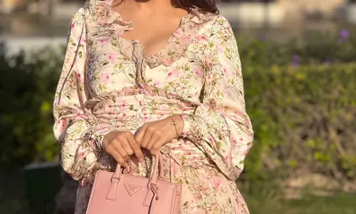 Aamna Sharif Drops a Look That Literally Makes You Go Gaga