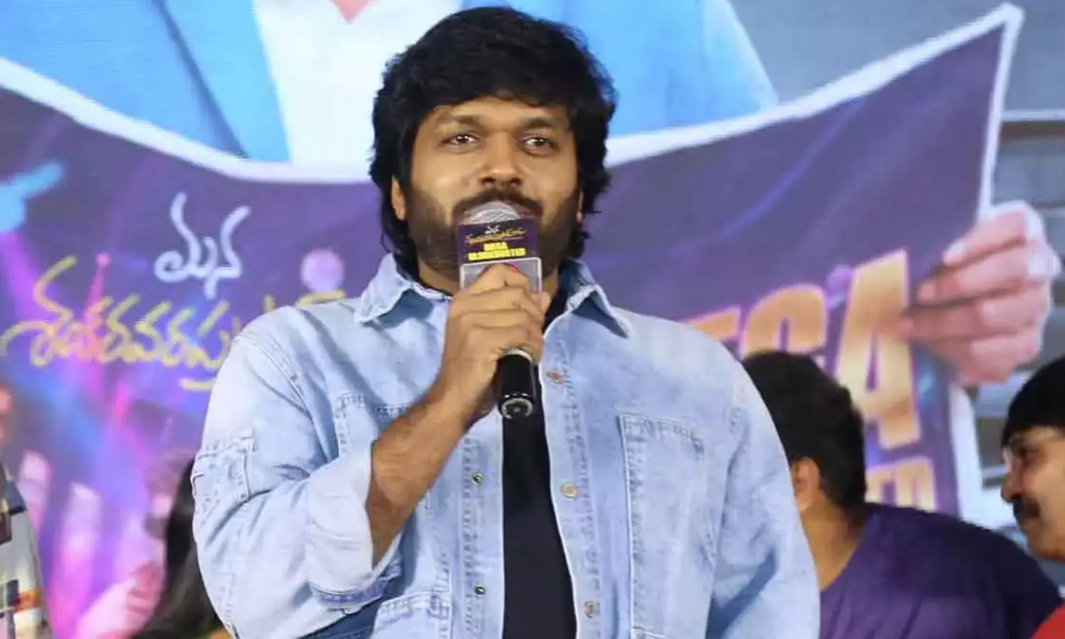 25 రోజుల ఛాలెంజ్.. మెగాస్టార్‌ను అనిల్ ఎలా మెప్పించారంటే?