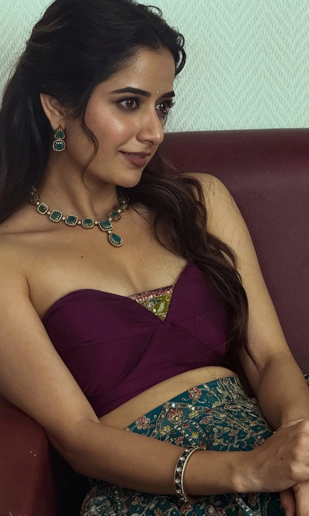 Ashika Ranganath dazzles in regal lehenga celebrating sankranthi and pongal