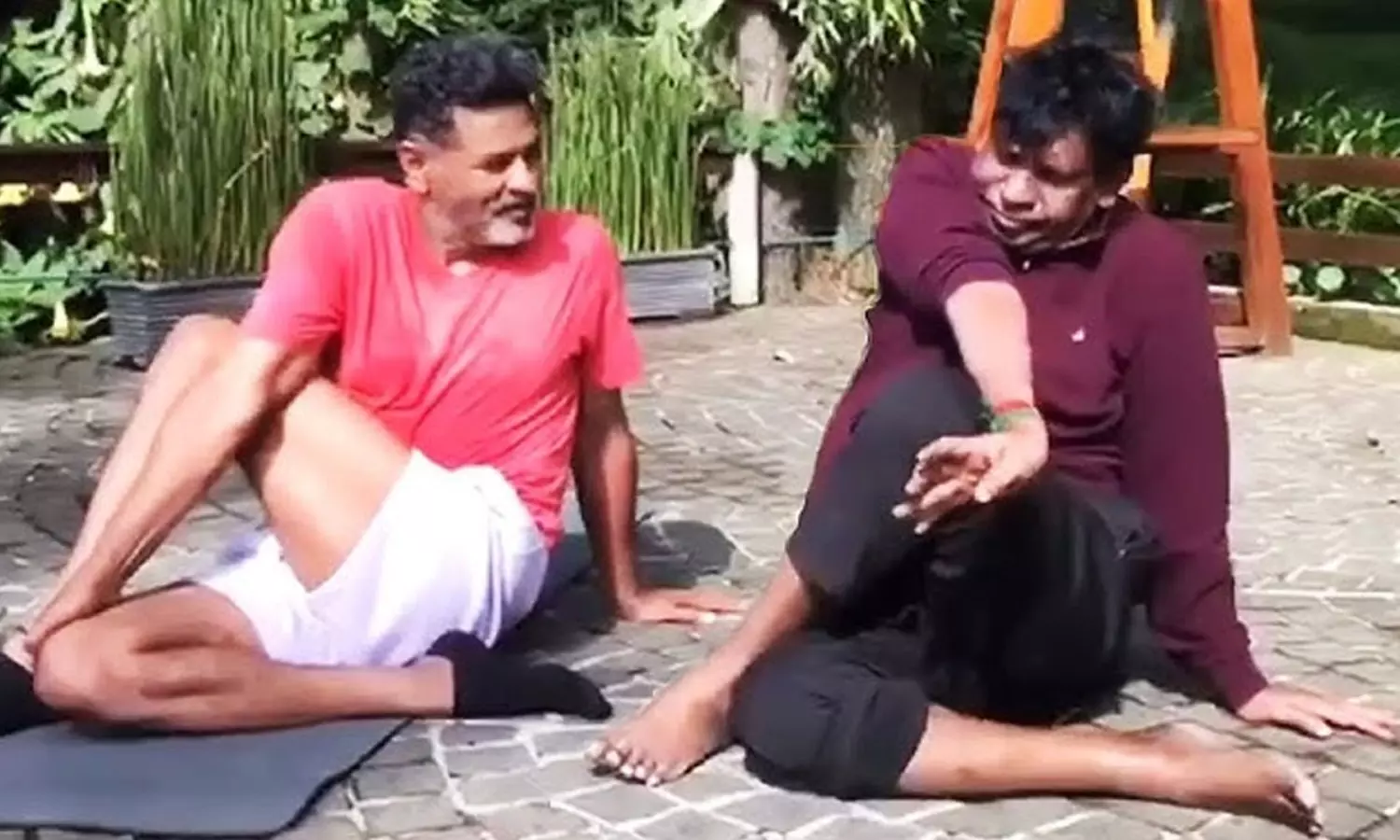 కొరియోగ్రాఫర్ గానే కాదు యోగాలో కూడా దిట్ట.. ఆయనతో కలిసి!