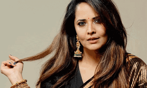 నన్ను విమర్శించడమే వారి లక్ష్యం - అనసూయ