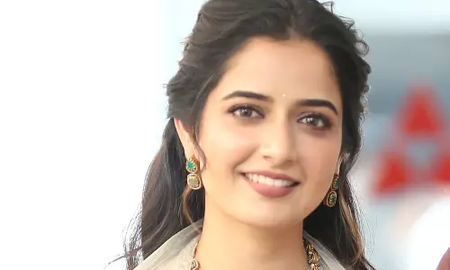 MSGలో నయన్.. BMWలో ఆషిక