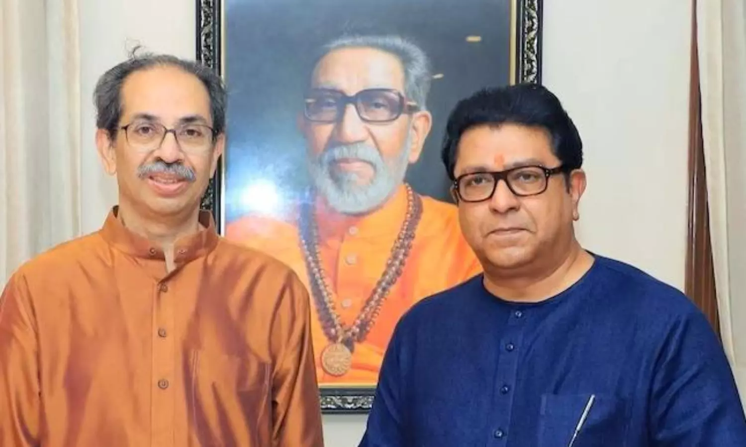 అన్నదమ్ములు కలిసినా పాతికేళ్ల పట్టును కోల్పోయారు