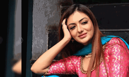 నటిపై పరువునష్టం దావా.. ఏకంగా రూ.100 కోట్ల షాక్!