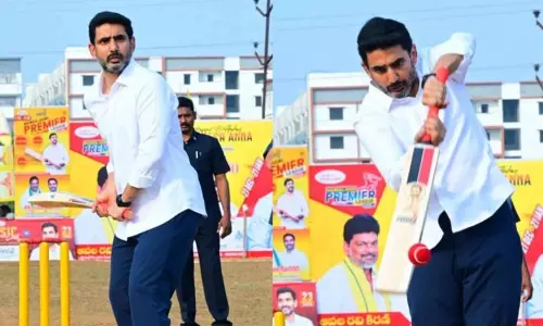 ఎంపీఎల్... క్రికెట్ మైదానంలో బ్యాట్ తో లోకేష్ సందడి!