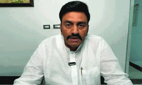 రాకపోతే అనర్హత వేటు...జగన్ ఎమ్మెల్యేలకు షాక్ !