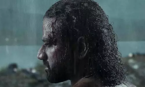 డీఎస్పీ సీరియ‌స్ హీరోగానేనా!