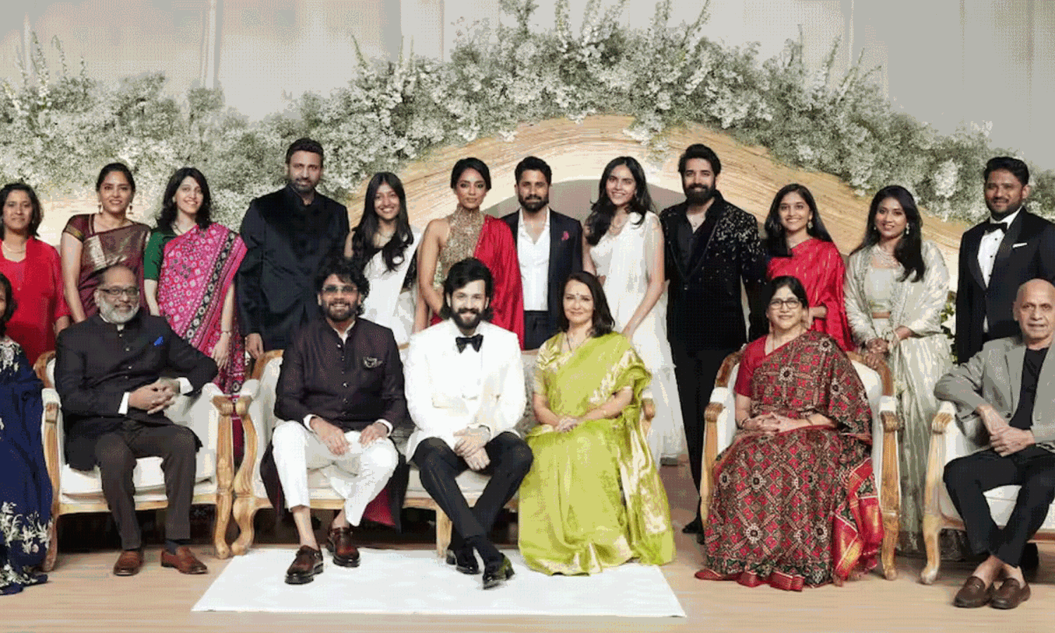 అక్కినేని హీరోలంద‌రి ఫోన్ల‌ల‌లో ఏఎన్నారే!