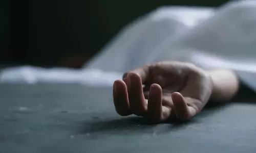 భర్త మీద కోపంతో ఎలుకలమందు తాగింది.. పిల్లాడు చనిపోయాడు