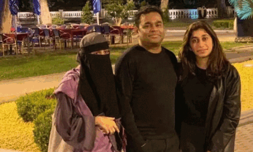 రెహ‌మాన్ కు స‌పోర్ట్ గా అత‌ని పిల్ల‌లు.. ఏం చేశారంటే?