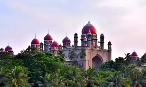 తెలంగాణలో టికెట్ ధరల పెంపు.. హైకోర్టు 90 రోజుల రూల్..