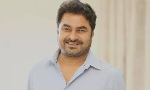 అదే డైరెక్ట‌ర్ ని రిపీట్ చేస్తోన్న నిర్మాత‌!