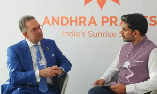 భారత్  లోని 50 లక్షల్లో ఏపీకి 10 లక్షలు.. దావోస్  లో బిగ్  మూవ్!