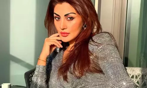 మెగాస్టార్ హీరోయిన్.. దుబాయ్ రియ‌ల్ ఎస్టేట్‌లో ఏజెంట్