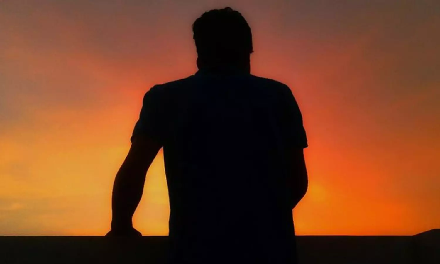 సీనియర్ స్టార్కు అవమానం..లైట్ అన్న డైరెక్టర్! సీనియర్ స్టార్కు అవమానం..లైట్ అన్న డైరెక్టర్!