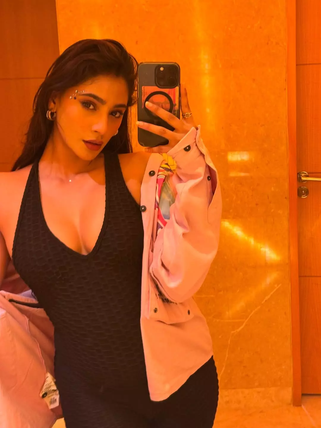 All Eyes on Anukreethy Vas as She Makes a Style Statement All Eyes on Anukreethy Vas as She Makes a Style Statement