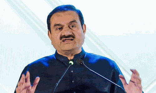 అదానీపై అమెరికా సంస్థ సమన్లు.. అసలు కేసేంటి?