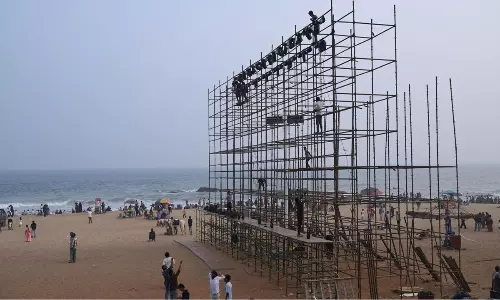 విశాఖలో మెగా ఉత్సవ్ కి కౌంట్ డౌన్