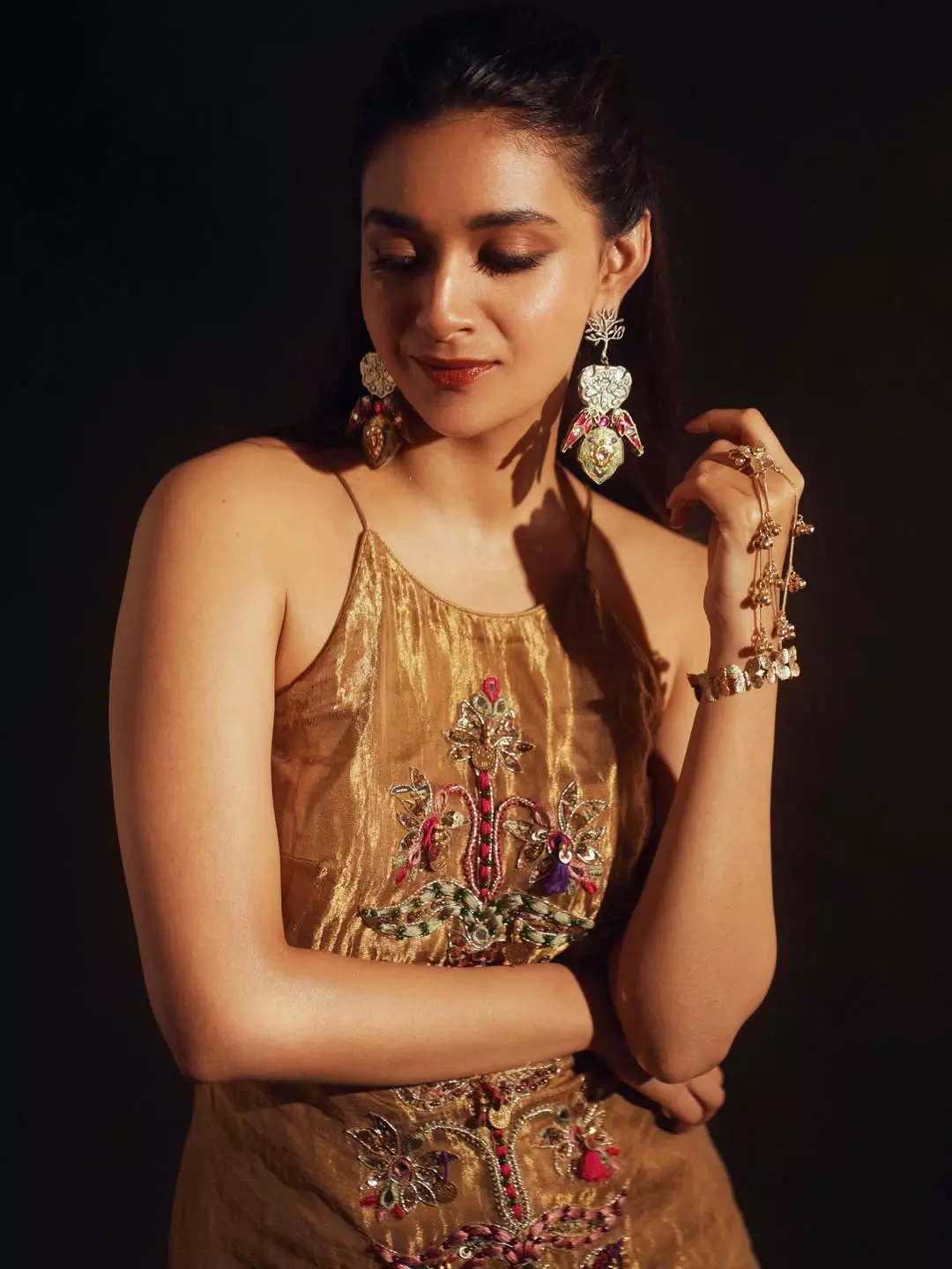 Keerthy Suresh’s Elegant Promotional Diaries Keerthy Suresh’s Elegant Promotional Diaries