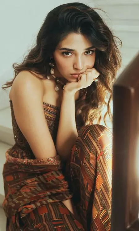 Kriti Shetty Turns Heads With Grace