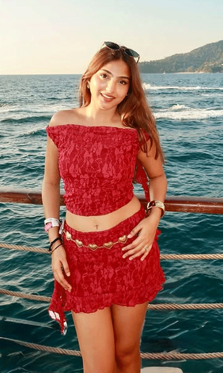 Pranavi Manukonda: The Rise of an Iconic Diva