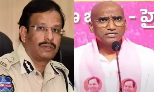 సజ్జనార్‌ వర్సెస్ ప్రవీణ్‌కుమార్‌.. రెండు రోజులు గడువు.. రాజకీయ–న్యాయ సమరం!