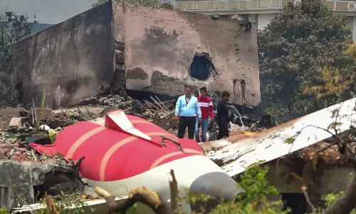 అహ్మదాబాద్ విమాన ప్రమాదంలో.. ఎయిరిండియాకు బీమా పరిహారం.. ఎంత అందిందంటే?