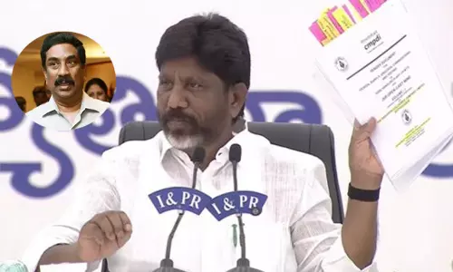 భ‌ట్టి ఫైర్‌..పెట్టుబ‌డులు.. క‌ట్టుక‌థ‌లు.. విష‌పు రాత‌ల రాధాకృష్ణ