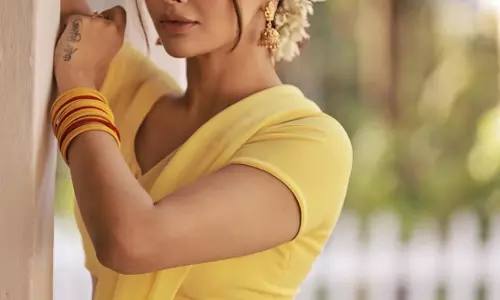 Akanksha Puri Radiates Effortless Elegance in Sunlit Yellow Saree