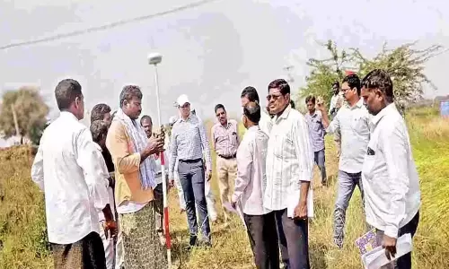 ఏపీలో రీ-స‌ర్వే రాజ‌కీయం.. ఏం జ‌రుగుతోంది.. ?