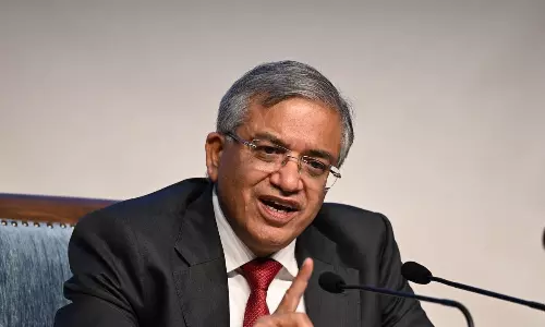 సర్...సూపర్ సక్సెస్ - ఆ రాష్ట్రాల్లో ఓకే సార్