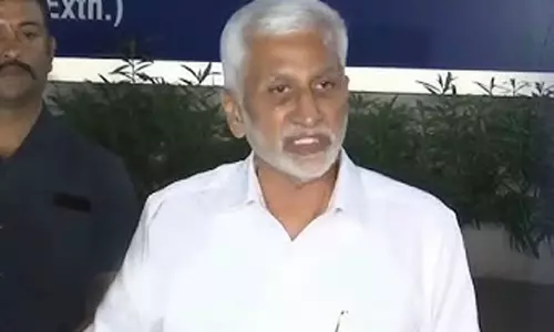 వైసీపీలో చర్చకు తెర లేపిన విజయసాయి వైసీపీలో చర్చకు తెర లేపిన విజయసాయి