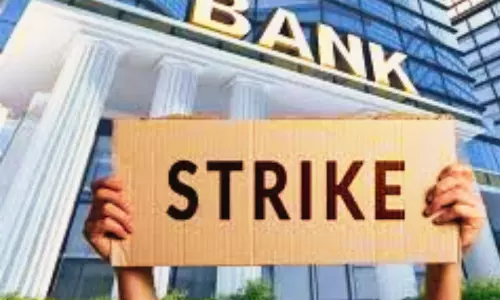 బ్యాంకులు అయిదు రోజులే...ఓకే అంటారా ?