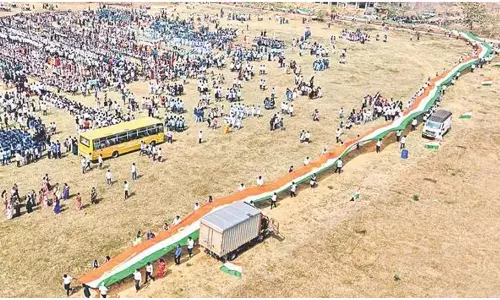 150 ఏళ్ల వేడుకలకు 25 వేల అడుగుల జాతీయపతాకం