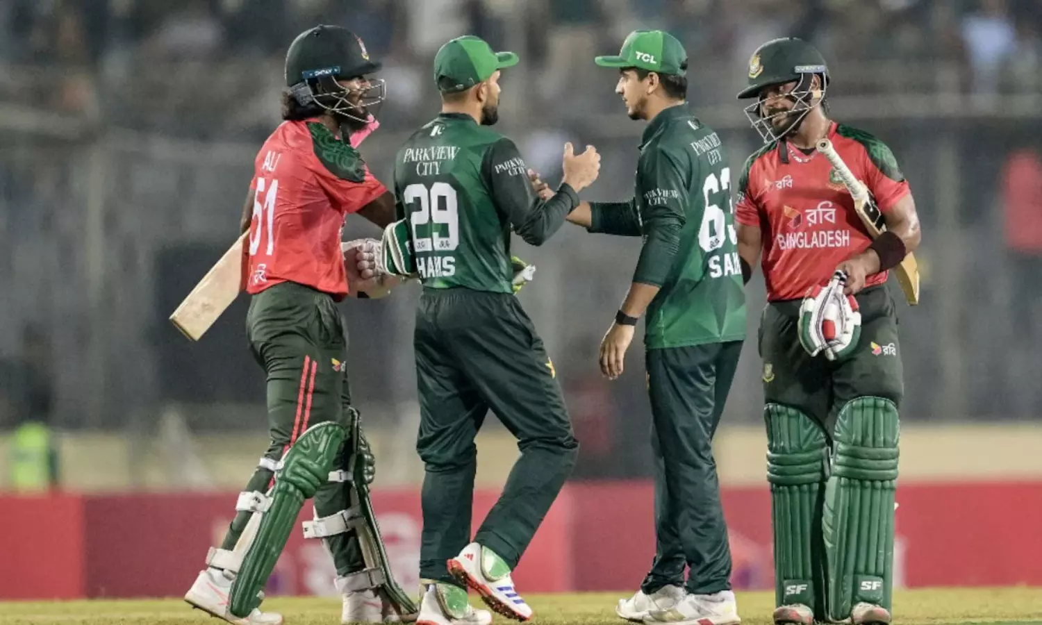 టి 20 ప్ర‌పంచ క‌ప్.. బంగ్లాలా తోకాడిస్తున్న పాకిస్థాన్..ఇక క‌త్తెరే
